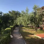 Ξενοδοχείο με διαμερίσματα La Rocca