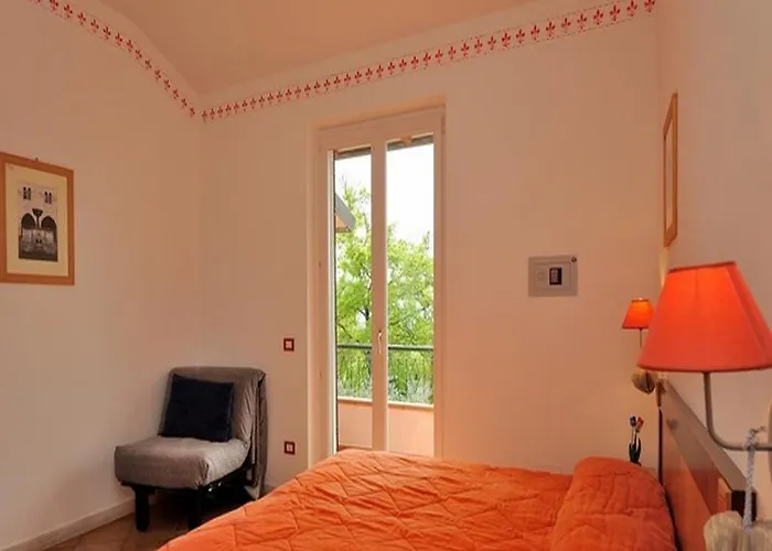 La Rocca Ξενοδοχείο με διαμερίσματα 4*