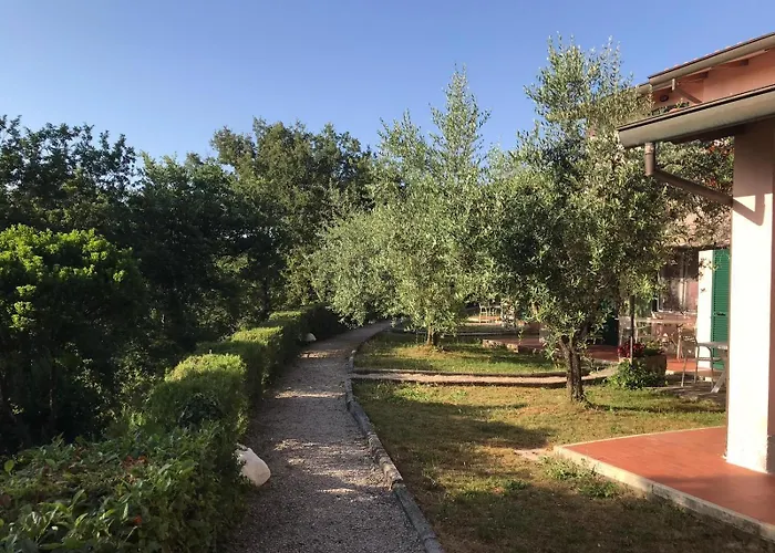 Ξενοδοχείο με διαμερίσματα La Rocca