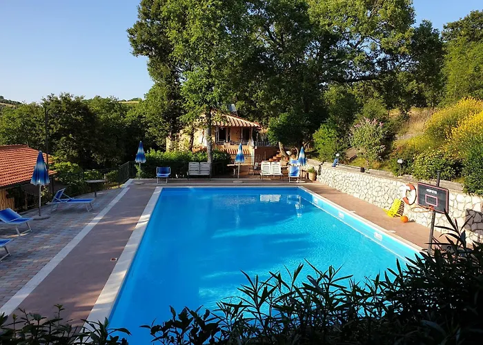 Ξενοδοχείο με διαμερίσματα La Rocca Magione