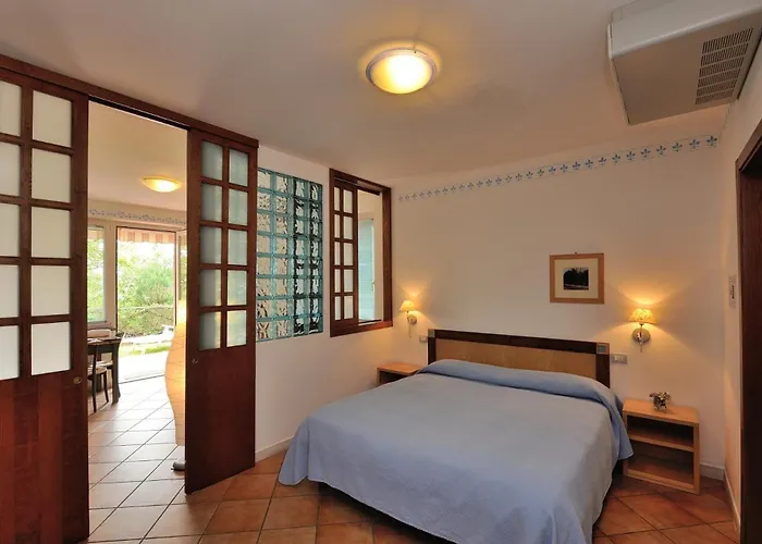 Ξενοδοχείο με διαμερίσματα La Rocca