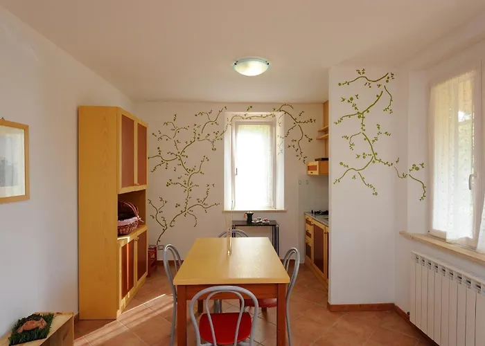 Ξενοδοχείο με διαμερίσματα La Rocca 4*