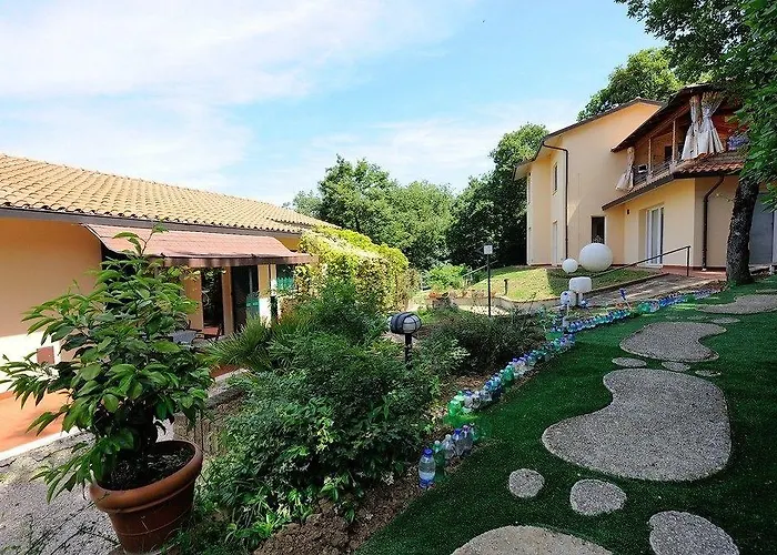 Ξενοδοχείο με διαμερίσματα La Rocca Magione